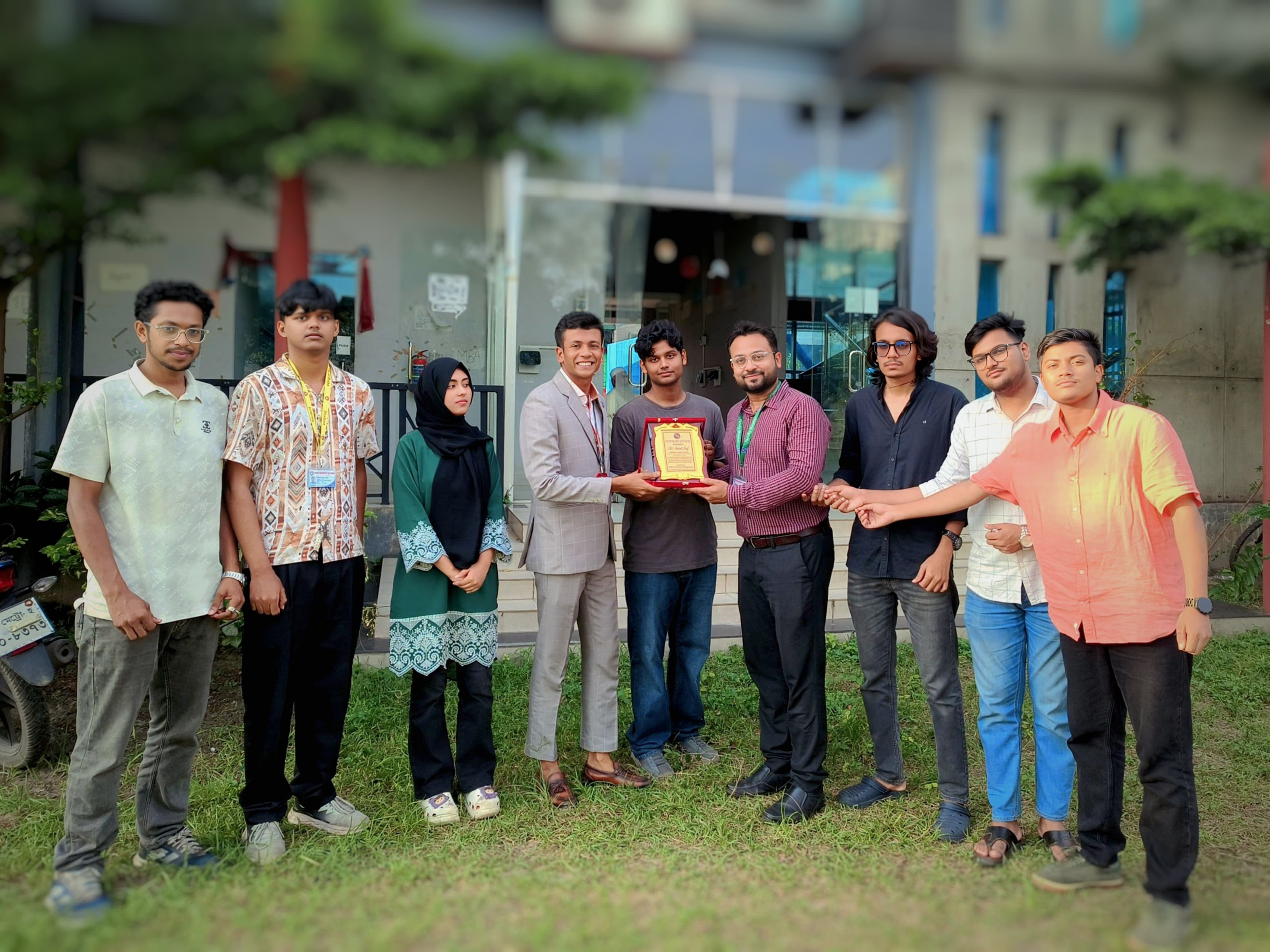 THM Community Bangladesh-এর Honorary Advisor Panel-এ Royal University of Dhaka-এর চেয়ারম্যান আমিনুল আশরাফ